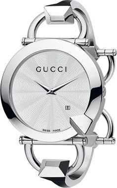 Gucci 122 Chiodo  Women's Watch 35mm